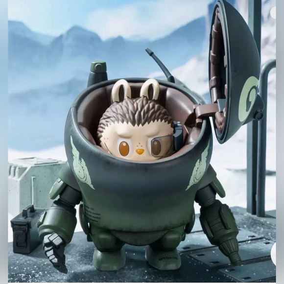 POP MART Other - Darksteel - POP MART The Monsters Kow
Yokoyama Ma.k. Series Figure